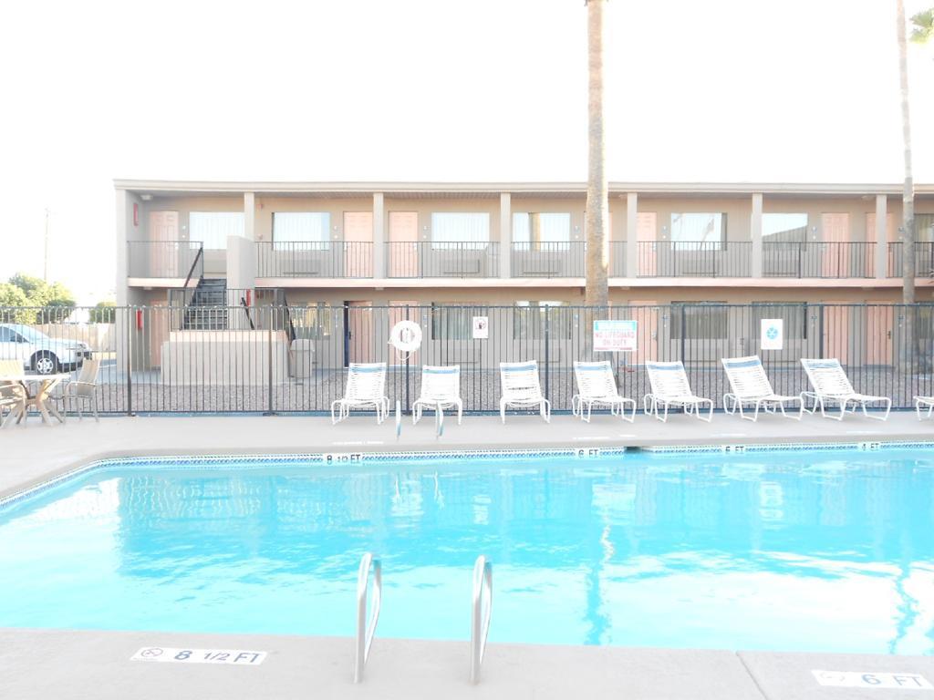 Rodeway Inn Phoenix North I-17 Екстер'єр фото